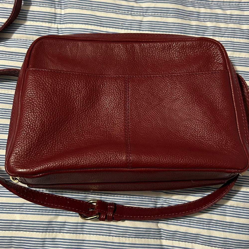 Levenger Burgundy Leather Crossbody ~ good condition! - Picture 12 of 12